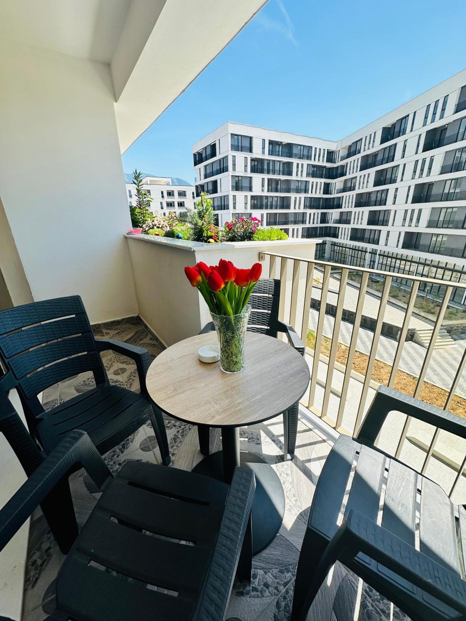 Family Apartment Tirana Kültér fotó